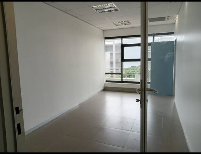 113M² OFFICE TO LET IN UMHLANGA RIDGE